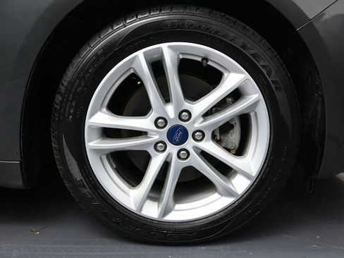 Used 2018 Ford Fusion S image 14