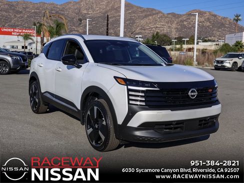 New 2026 Nissan Kicks SR image 1