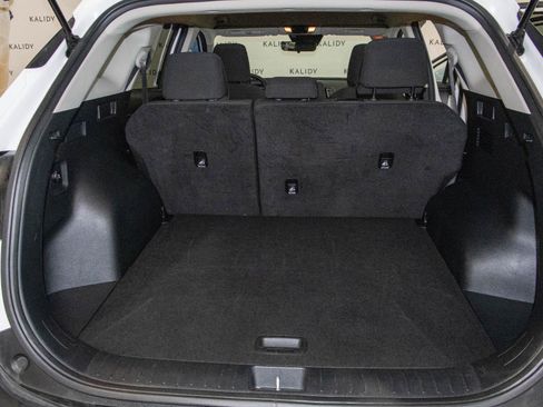 Used 2025 Kia Sportage LX AWD/4WD image 23