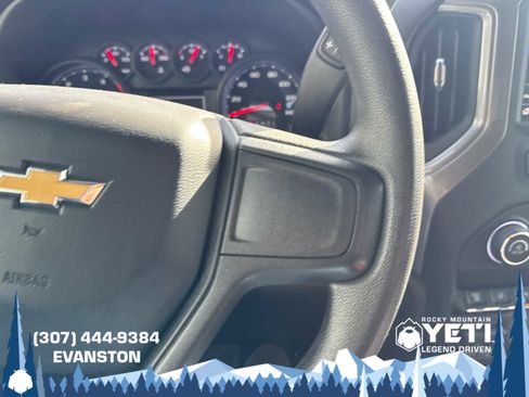 Used 2024 Chevrolet Silverado 2500 Custom w/ Custom Value Package image 28