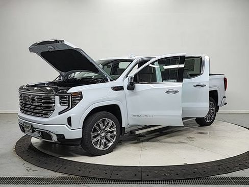 New 2026 GMC Sierra 1500 Denali AWD/4WD image 11