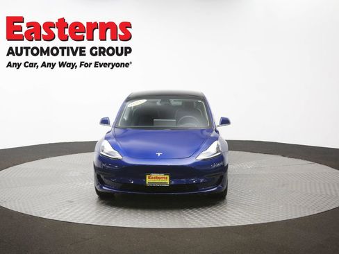 Used 2019 Tesla Model 3 Standard Range image 47