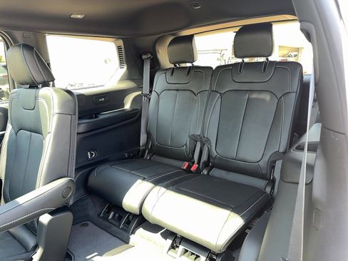 New 2026 Jeep Grand Cherokee L Limited AWD/4WD image 23