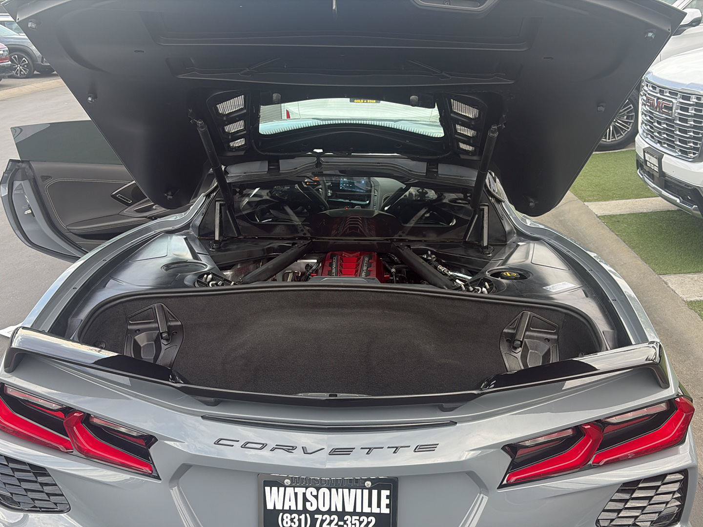 Used 2024 Chevrolet Corvette Stingray Preferred Cpe w/ Z51 Performance Package RWD image 28