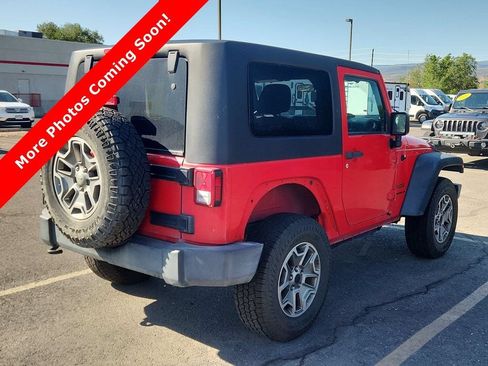 Used 2016 Jeep Wrangler Sport AWD/4WD image 3