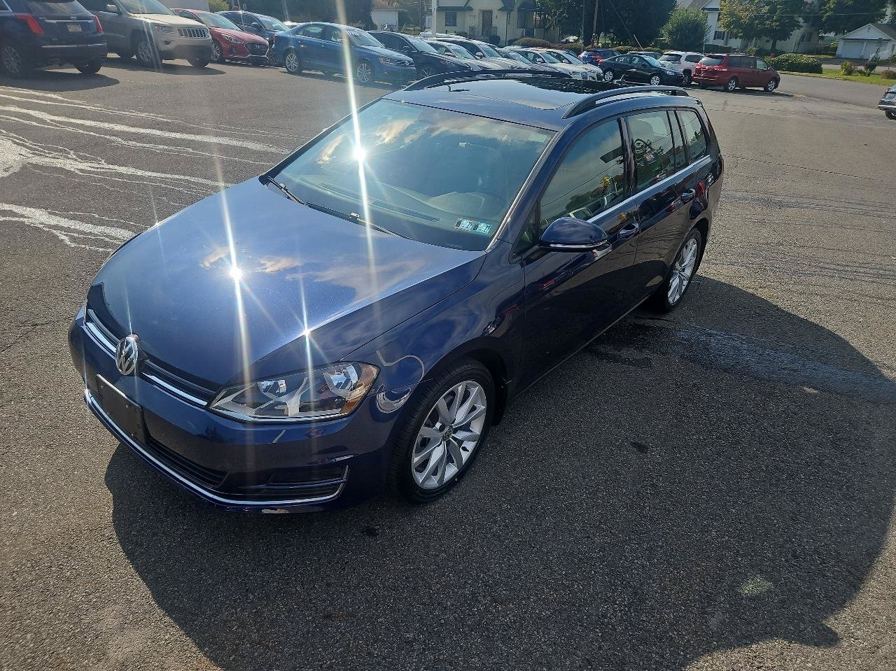 Used 2016 Volkswagen Golf S FWD image 7