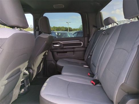 Used 2024 RAM 3500 Big Horn w/ Towing Technology Group image 16