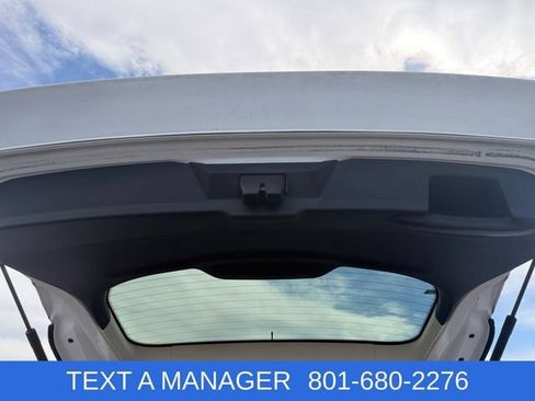 Used 2018 Ford Escape SE FWD image 25