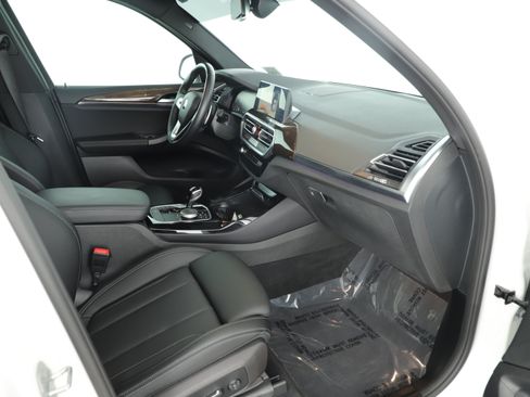 Used 2024 BMW X3 sDrive30i w/ Convenience Package RWD image 17