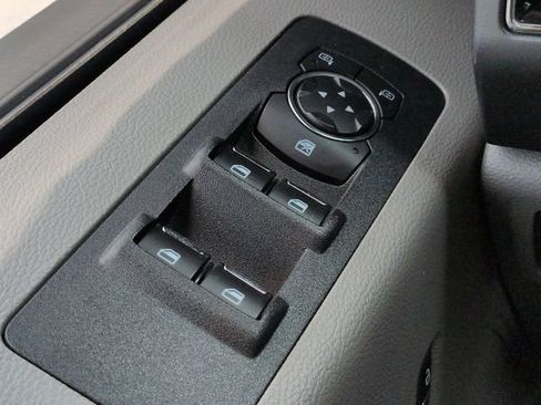 Used 2018 Ford F150 XLT AWD/4WD image 22