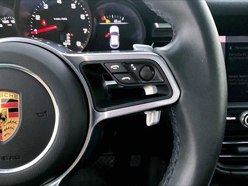 Used 2021 Porsche Macan image 50