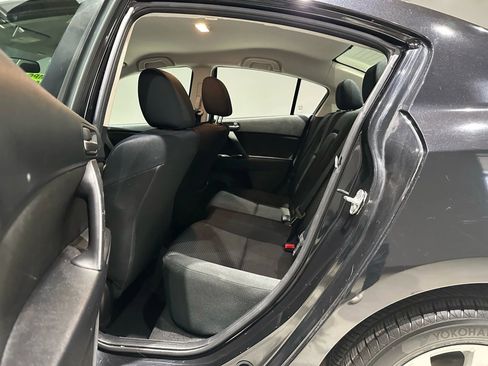 Used 2013 MAZDA MAZDA3 i Touring image 17