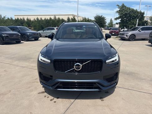 Used 2023 Volvo XC90 T8 Ultimate AWD/4WD image 2