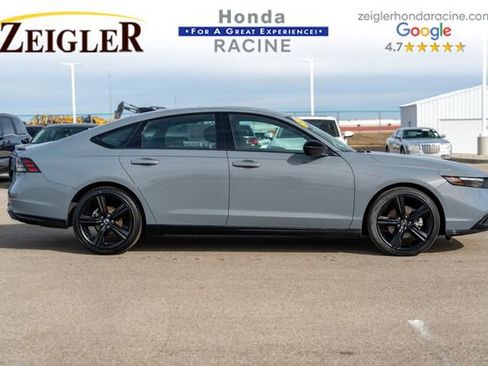 Used 2025 Honda Accord Sport image 8