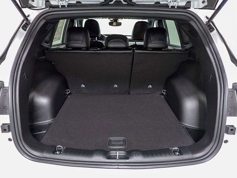 New 2026 Jeep Compass Latitude image 25