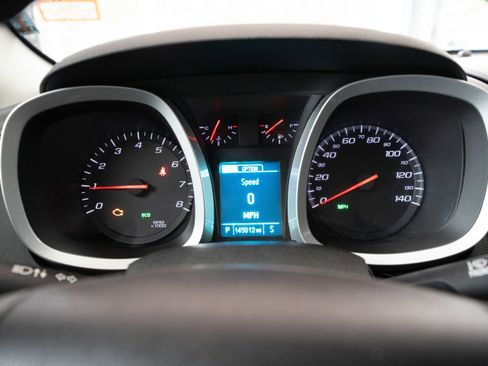 Used 2015 Chevrolet Equinox LS FWD image 16