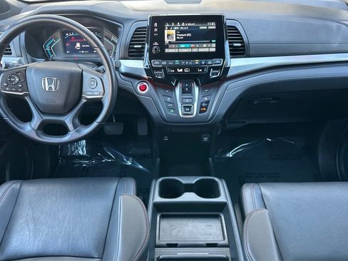 Certified 2023 Honda Odyssey Sport image 14