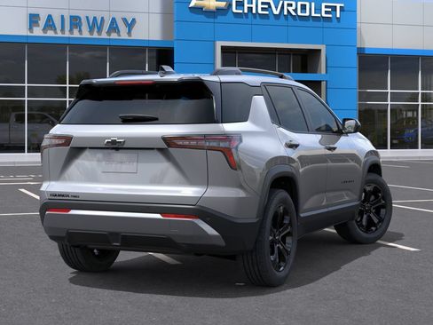 New 2027 Chevrolet Equinox LT w/ Convenience Package II AWD/4WD image 4