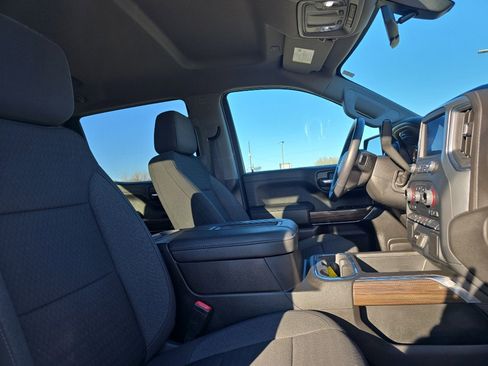 Used 2022 Chevrolet Silverado 1500 LT Trail Boss w/ Safety Package image 13