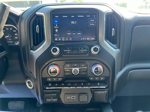 Used 2022 GMC Sierra 2500 Denali AWD/4WD image 20