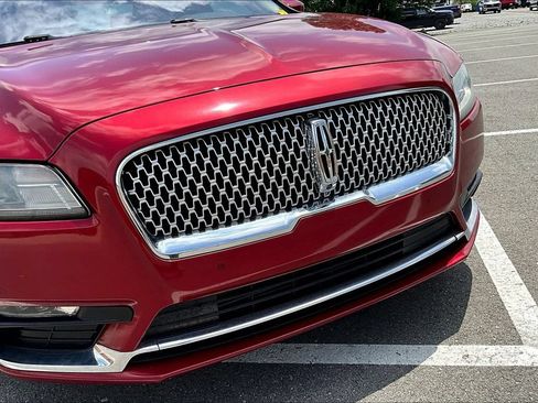 Used 2017 Lincoln Continental Reserve w/ Technology Package FWD image 29
