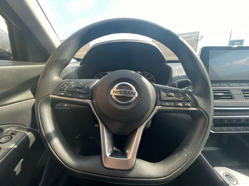 Used 2020 Nissan Altima 2.5 S image 12