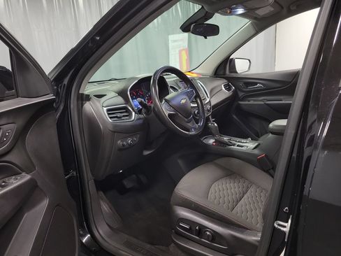 Used 2020 Chevrolet Equinox LT FWD image 13