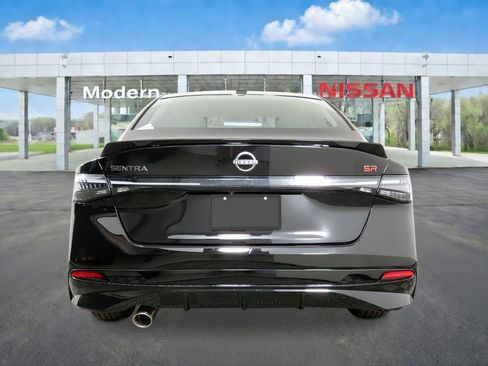 New 2027 Nissan Sentra SR w/ SR All Weather Package FWD image 4