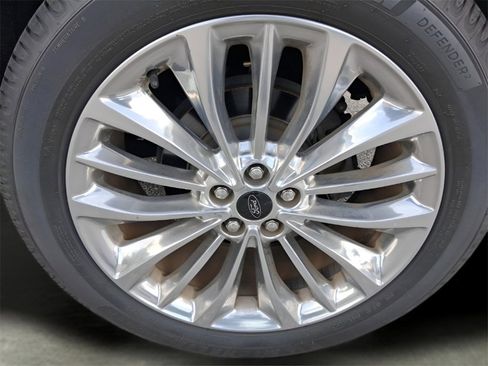 Used 2020 Ford Edge Titanium w/ Equipment Group 301A image 12