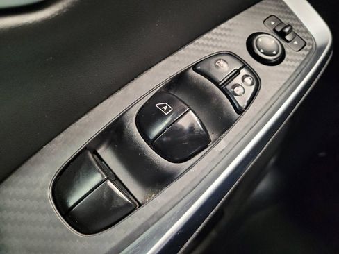 Used 2024 Nissan Sentra SR FWD image 27