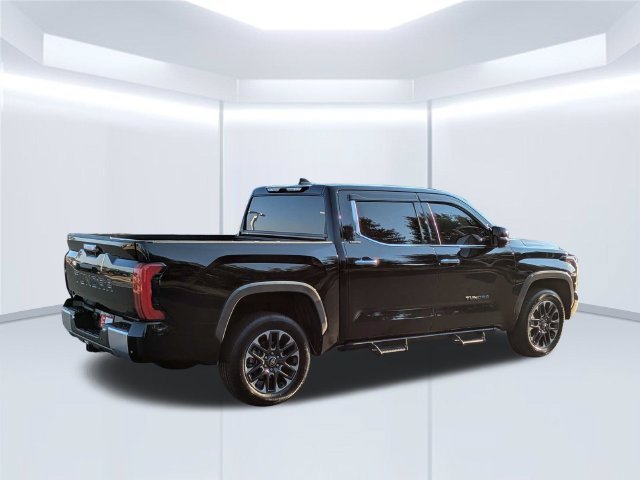 Used 2025 Toyota Tundra Limited AWD/4WD image 4