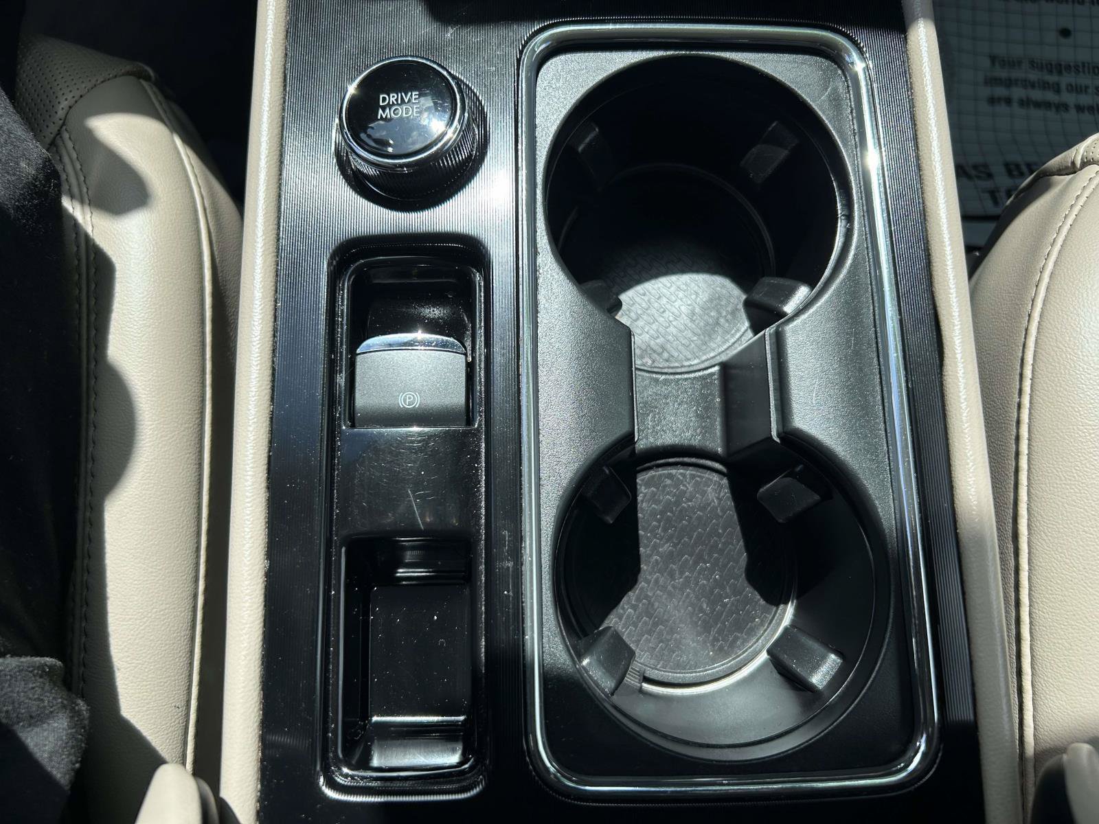 Used 2022 Lincoln Corsair AWD w/ Premium Package image 29