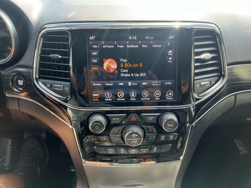 Used 2019 Jeep Grand Cherokee Limited image 53