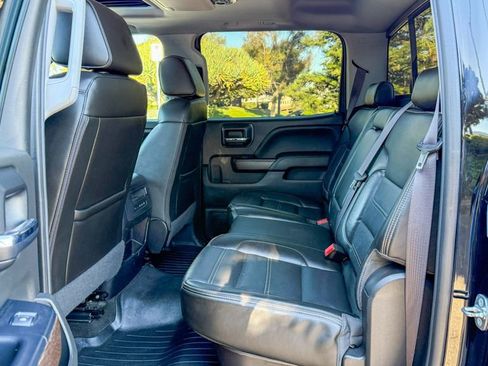 Used 2017 GMC Sierra 1500 Denali w/ Denali Ultimate Package image 31