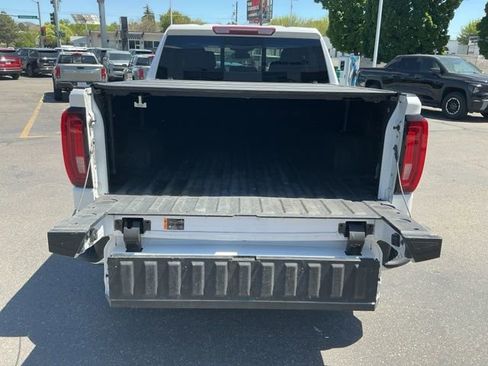 Used 2023 GMC Sierra 1500 SLT w/ SLT Convenience Package AWD/4WD image 7
