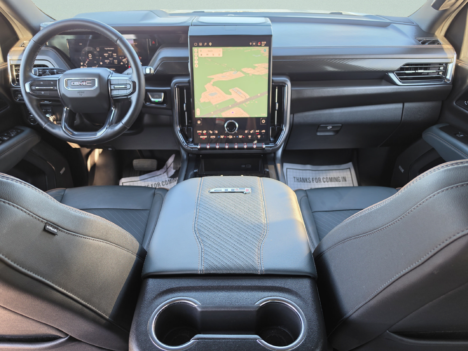 Used 2025 GMC Yukon AT4 w/ AT4 Premium Package AWD/4WD image 16