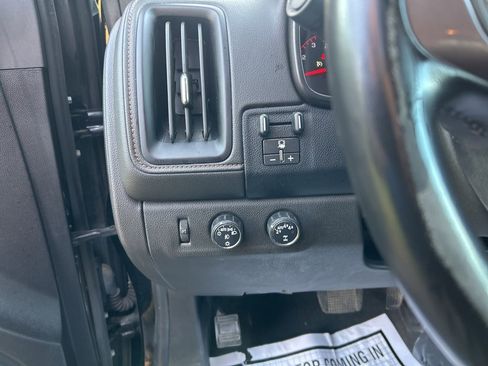 Used 2022 GMC Canyon AT4 image 14