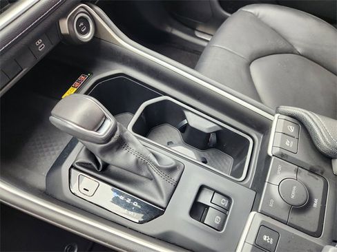 Certified 2024 Toyota Grand Highlander Limited image 19