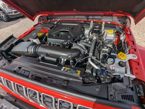 Used 2024 Jeep Wrangler Sahara w/ Technology Group image 33