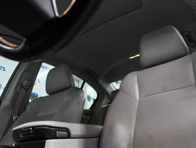 Used 2015 Acura RLX w/ Technology Package FWD image 8
