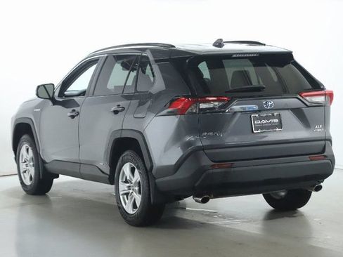 Used 2021 Toyota RAV4 XLE w/ Convenience Package AWD/4WD image 44