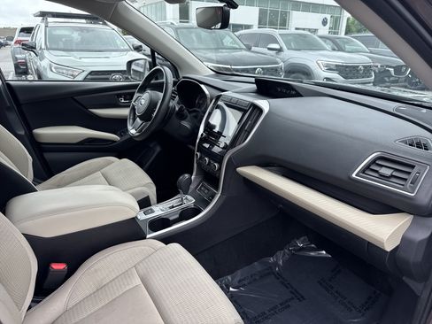 Used 2019 Subaru Ascent Premium AWD/4WD image 17