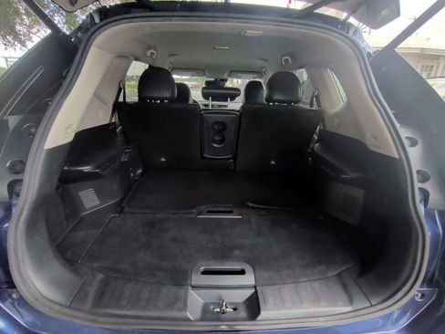 Used 2020 Nissan Rogue SL AWD/4WD image 23