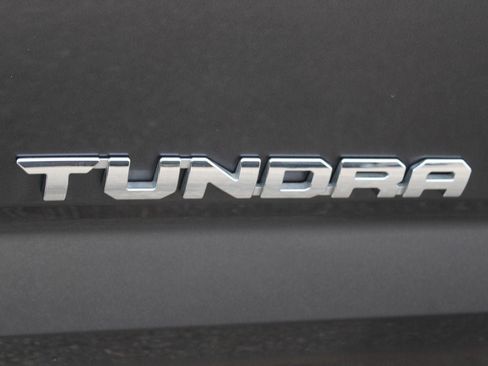 Used 2022 Toyota Tundra SR5 image 17
