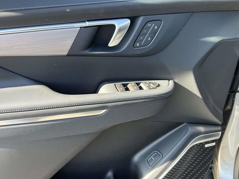 Used 2026 Buick Enclave Preferred w/ Power Package image 14