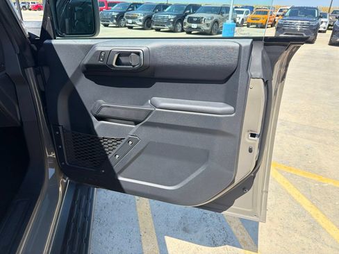 New 2026 Ford Bronco Outer Banks AWD/4WD image 25