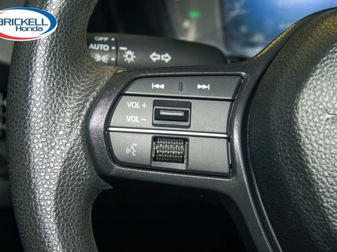 Certified 2025 Honda Accord SE image 32