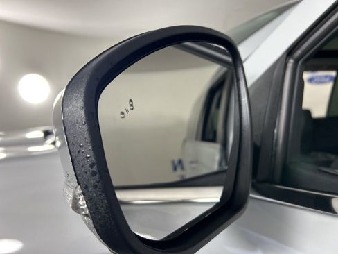 New 2026 Ford Expedition Active image 9