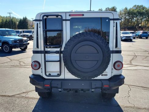 New 2025 INEOS Grenadier image 3