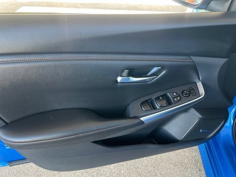 Certified 2023 Nissan Sentra SR w/ SR Premium Package FWD image 7